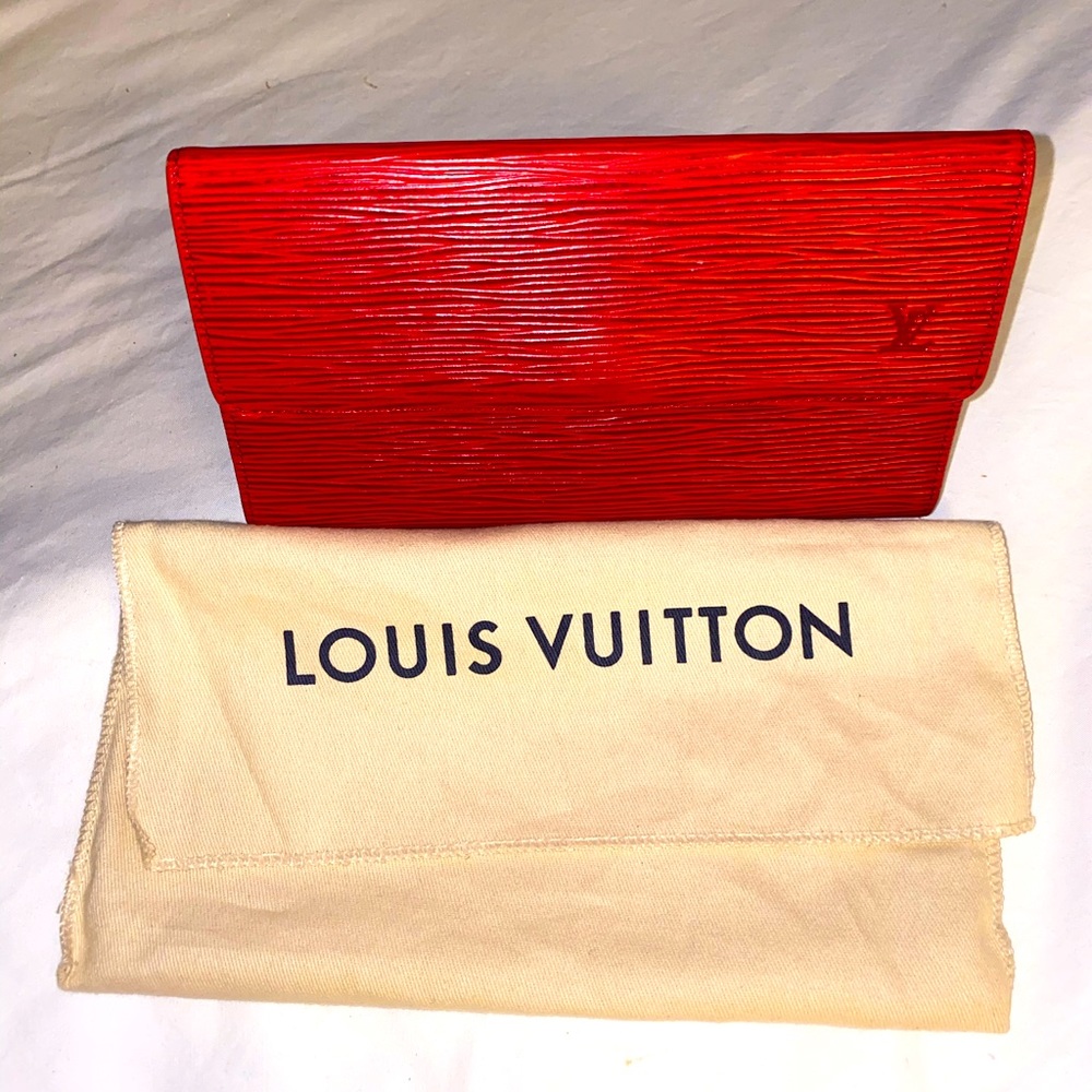 Louis Vuitton EPI Red Wallet